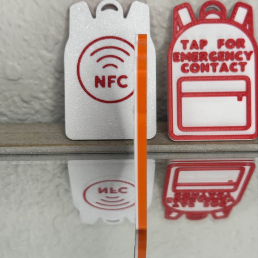 NFC Emergency Contact Keychain – 3D Printed